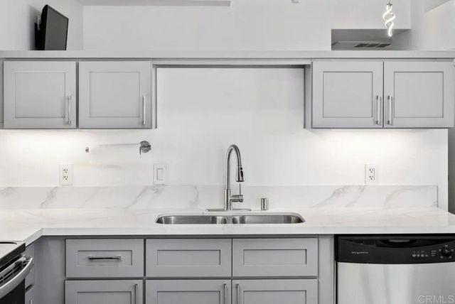889 Date Street 324, San Diego, CA 92101
