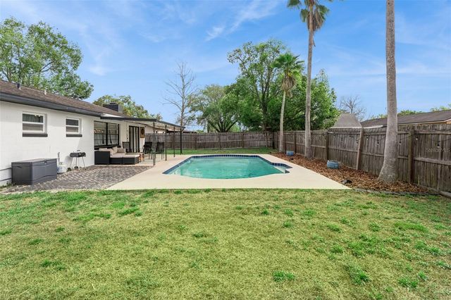 121 BEARSS CIRCLE, Longwood, FL 32750