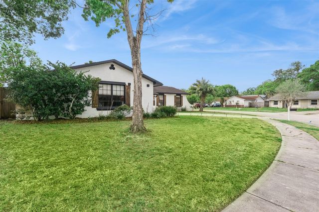 121 BEARSS CIRCLE, Longwood, FL 32750