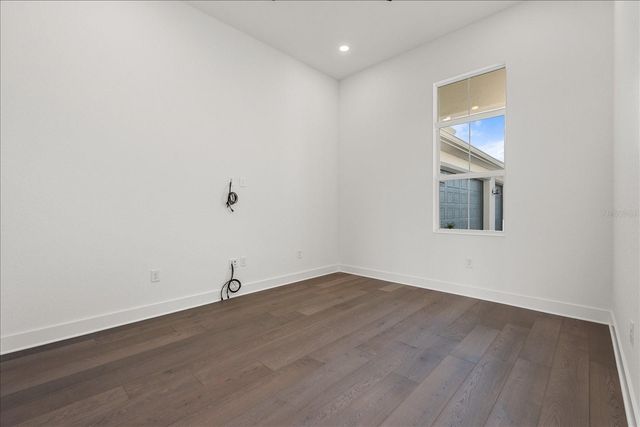 8250 NEVIS RUN, Bradenton, FL 34202