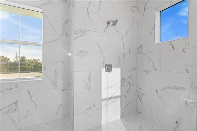 8250 NEVIS RUN, Bradenton, FL 34202