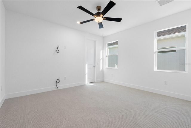 8250 NEVIS RUN, Bradenton, FL 34202