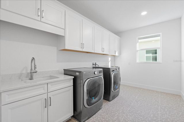 8250 NEVIS RUN, Bradenton, FL 34202