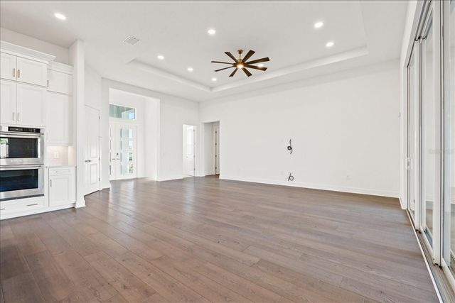 8250 NEVIS RUN, Bradenton, FL 34202