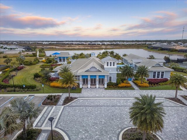 8250 NEVIS RUN, Bradenton, FL 34202