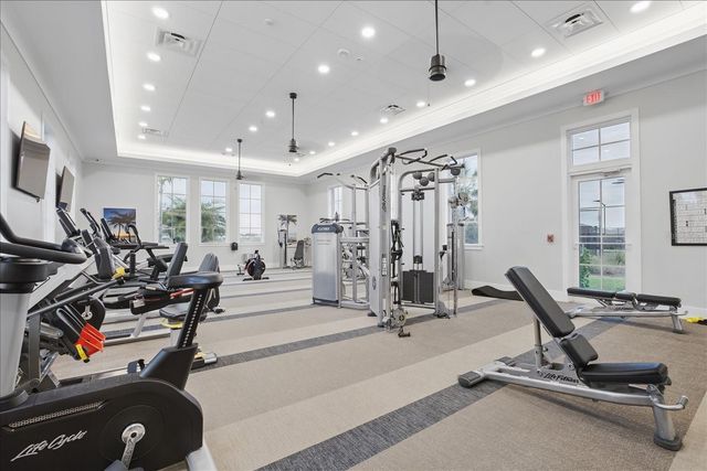 8250 NEVIS RUN, Bradenton, FL 34202