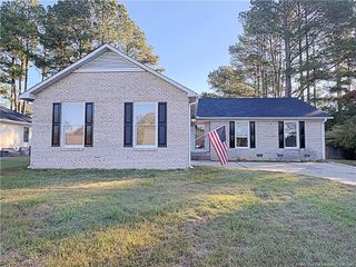 7473 Fairpoint Road, Fayetteville, NC 28314