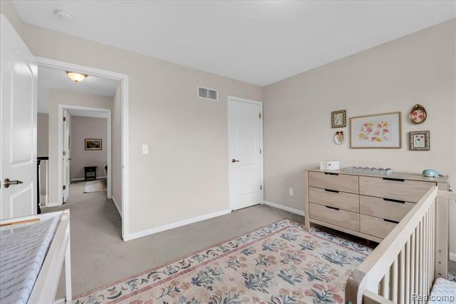 41761 Steinbeck Glen, Novi, MI 48377