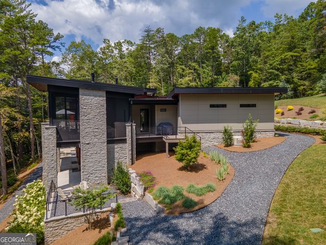 565 Wildflower Circle, Clarkesville, GA 30523