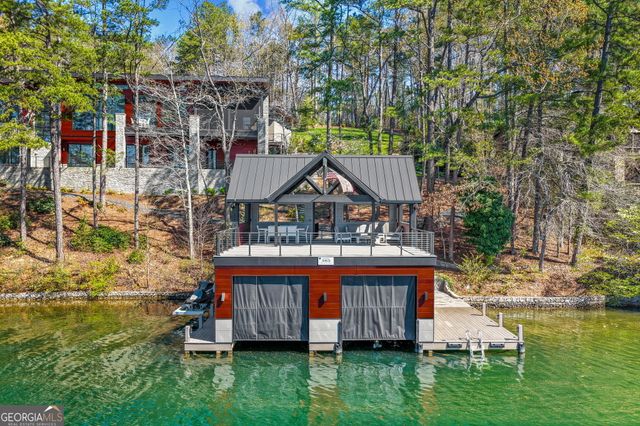 565 Wildflower Circle, Clarkesville, GA 30523