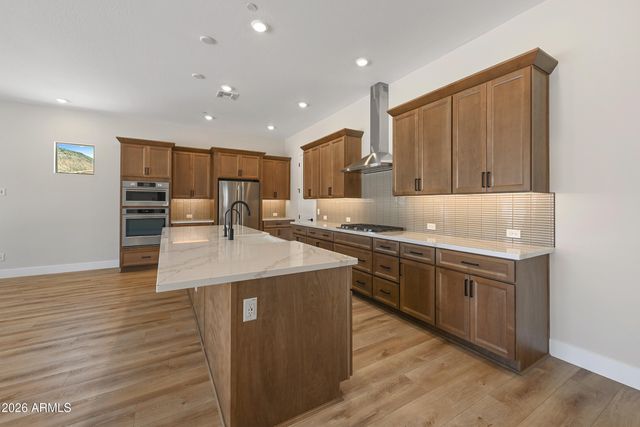 33481 N CHEVELON Drive, Peoria, AZ 85383