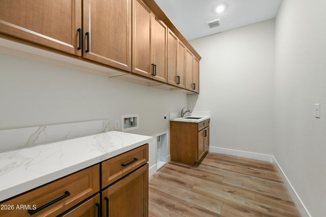 33481 N CHEVELON Drive, Peoria, AZ 85383