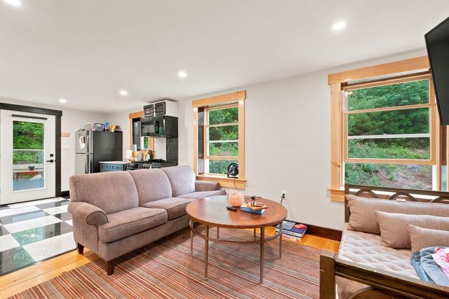 119 Dorchester Road, Rumney, NH 03266