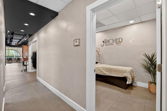 Turnkey Beauty Salon & Turnkey Beauty Salon & Spa For Sale In Palmetto Ba, Palmetto Bay, FL 33157
