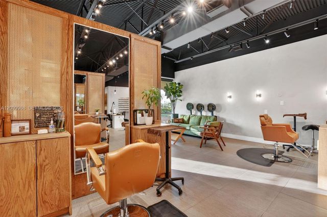 Turnkey Beauty Salon & Turnkey Beauty Salon & Spa For Sale In Palmetto Ba, Palmetto Bay, FL 33157