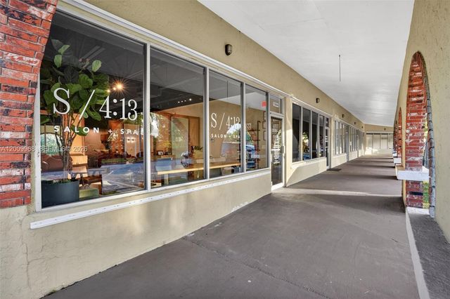 Turnkey Beauty Salon & Turnkey Beauty Salon & Spa For Sale In Palmetto Ba, Palmetto Bay, FL 33157