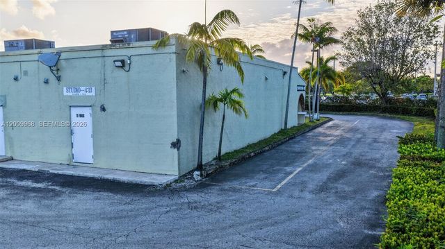 Turnkey Beauty Salon & Turnkey Beauty Salon & Spa For Sale In Palmetto Ba, Palmetto Bay, FL 33157