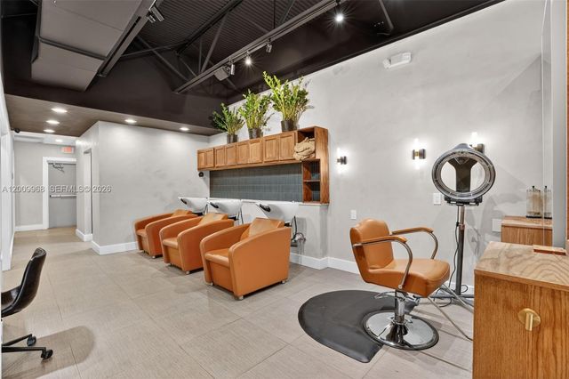 Turnkey Beauty Salon & Turnkey Beauty Salon & Spa For Sale In Palmetto Ba, Palmetto Bay, FL 33157