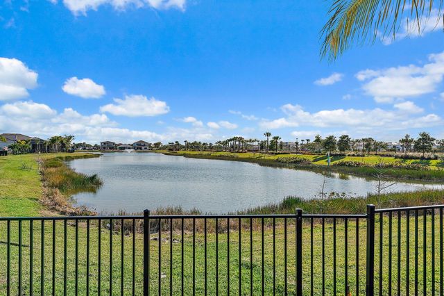 10786 Stellar Circle, Palm Beach Gardens, FL 33412