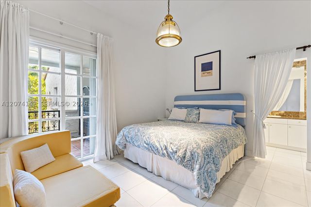 2134 Fisher Island Dr 2134, Miami Beach, FL 33109