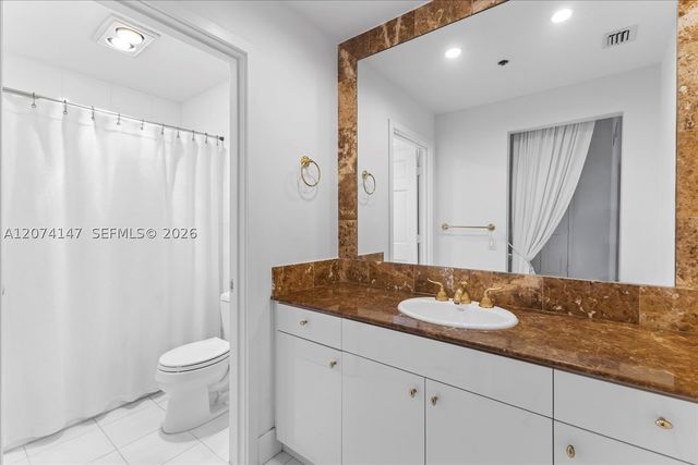 2134 Fisher Island Dr 2134, Miami Beach, FL 33109