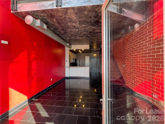 710 W Trade Street 312, Charlotte, NC 28202