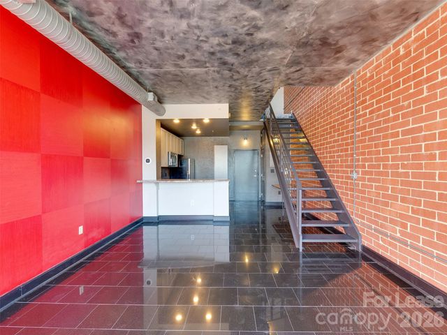 710 W Trade Street 312, Charlotte, NC 28202