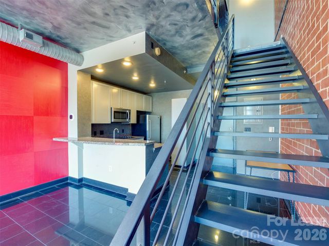 710 W Trade Street 312, Charlotte, NC 28202