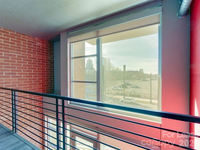 710 W Trade Street 312, Charlotte, NC 28202