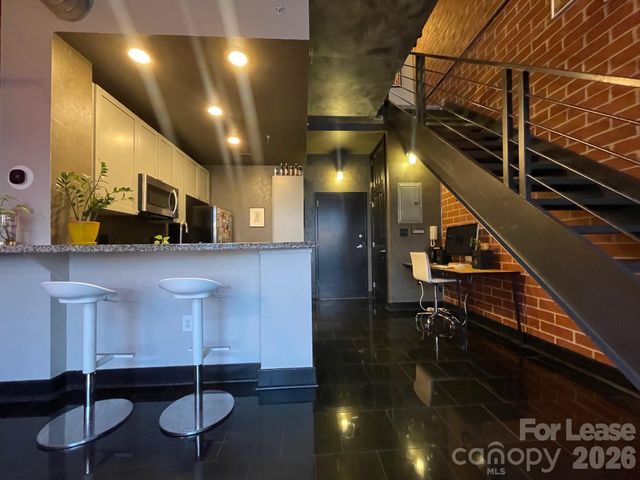 710 W Trade Street 312, Charlotte, NC 28202