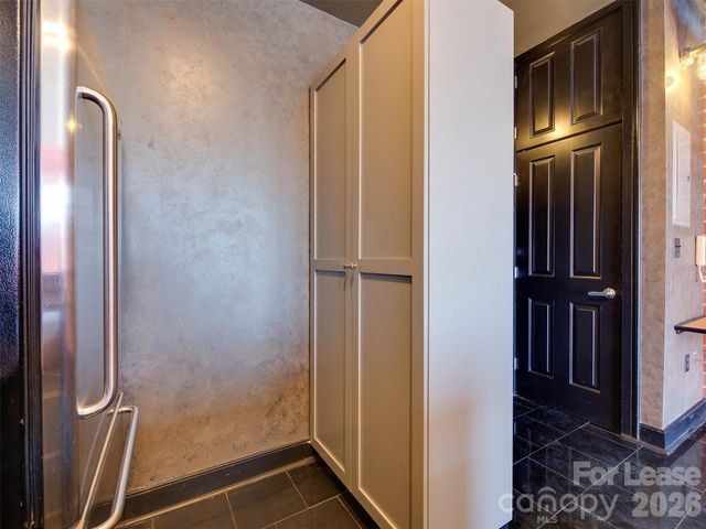 710 W Trade Street 312, Charlotte, NC 28202