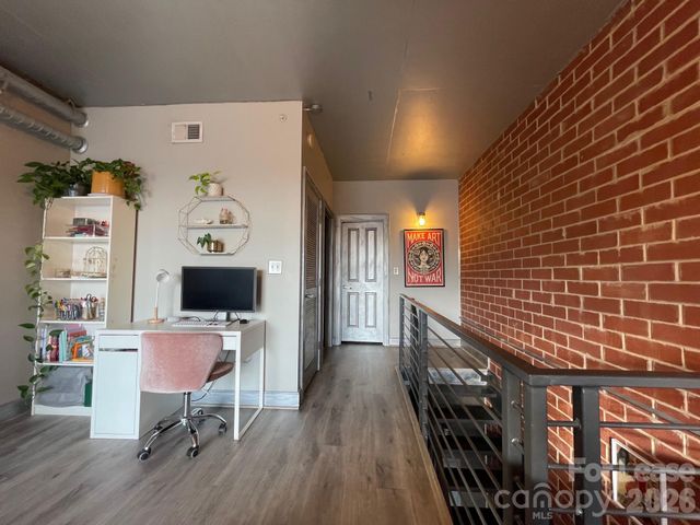 710 W Trade Street 312, Charlotte, NC 28202