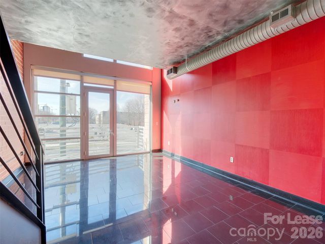 710 W Trade Street 312, Charlotte, NC 28202