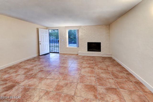 625 E Rimrock Place, Oro Valley, AZ 85704
