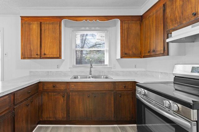 139 Mahogany Avenue, Andrews, SC 29510