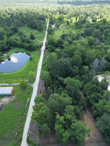000 Red Oak Drive, Plantersville, TX 77363