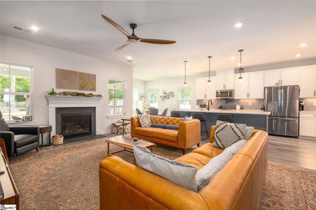 937 Jade Way, Moore, SC 29369