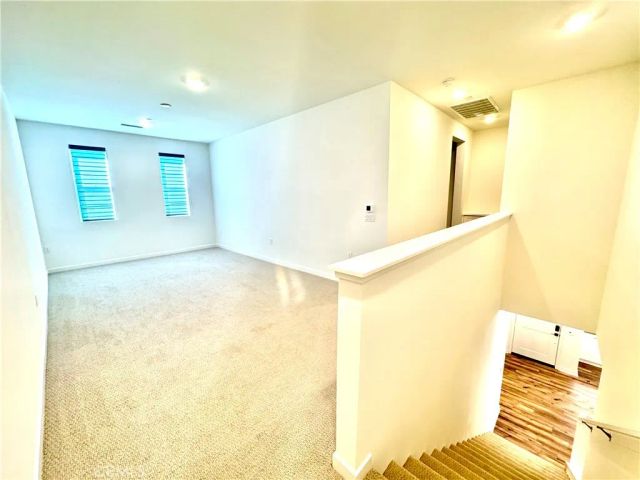 5826 Walden Ct, Eastvale, CA 92880
