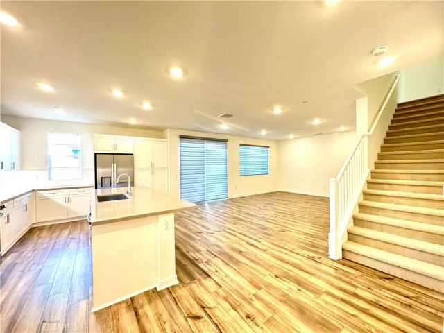 5826 Walden Ct, Eastvale, CA 92880