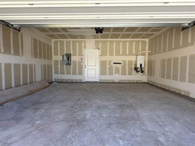 332 Glocken LN, Kyle, TX 78640