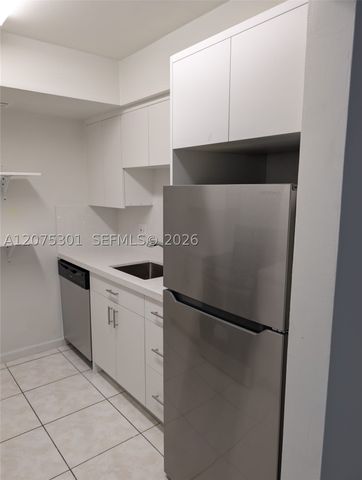 11855 NE 19th Dr 46, North Miami, FL 33181