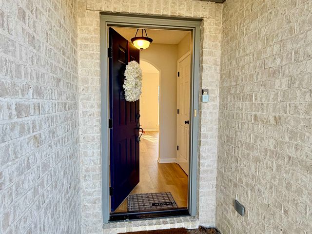 10151 EVENING HILL CV, Memphis, TN 38016