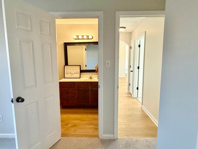 10151 EVENING HILL CV, Memphis, TN 38016