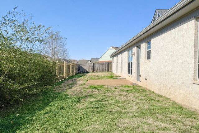 10151 EVENING HILL CV, Memphis, TN 38016