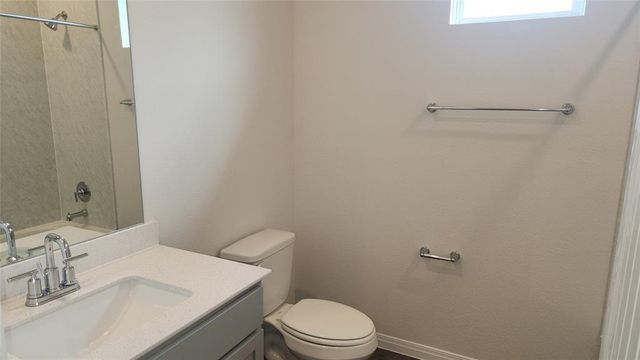 195 Greenbelt Reservoir PASS, Kyle, TX 78640