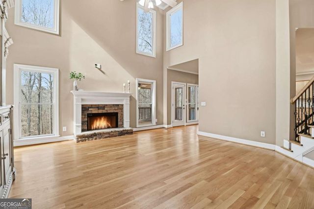 203 Peblebrooke Walk, Canton, GA 30115