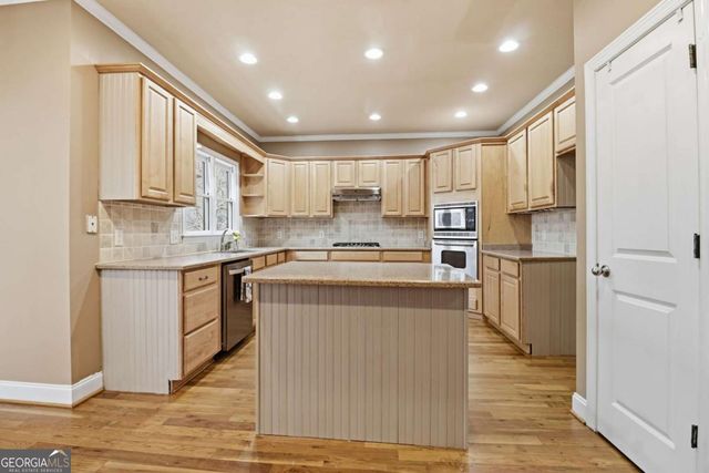 203 Peblebrooke Walk, Canton, GA 30115