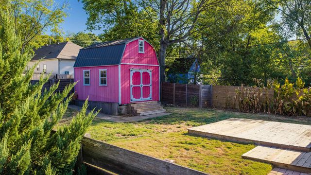 2516 W 6th Street, Little Rock, AR 72205