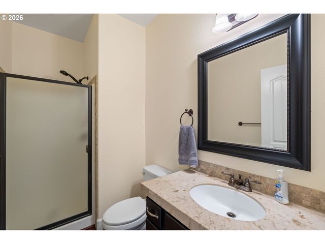 842 36TH Ave, Forest Grove, OR 97116