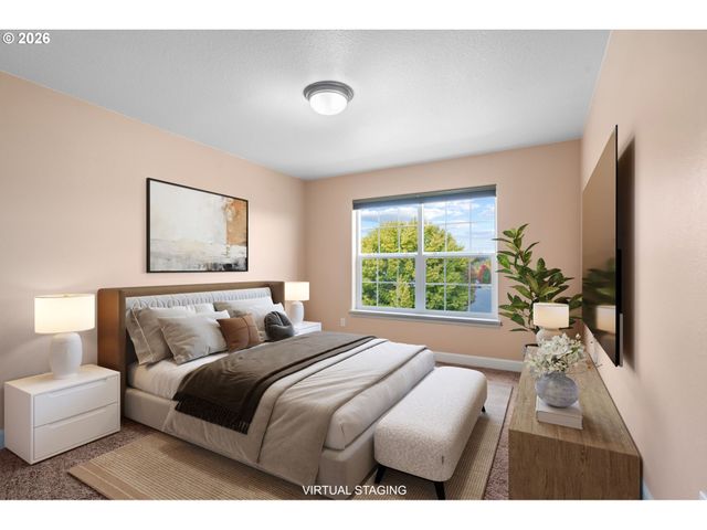 842 36TH Ave, Forest Grove, OR 97116